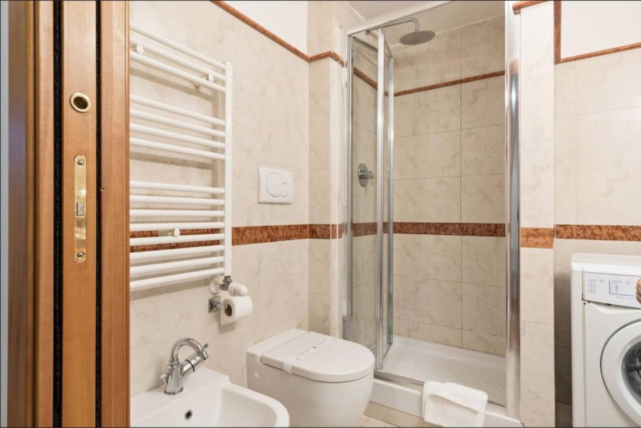 Roma Colosseum Apartment Luaran gambar