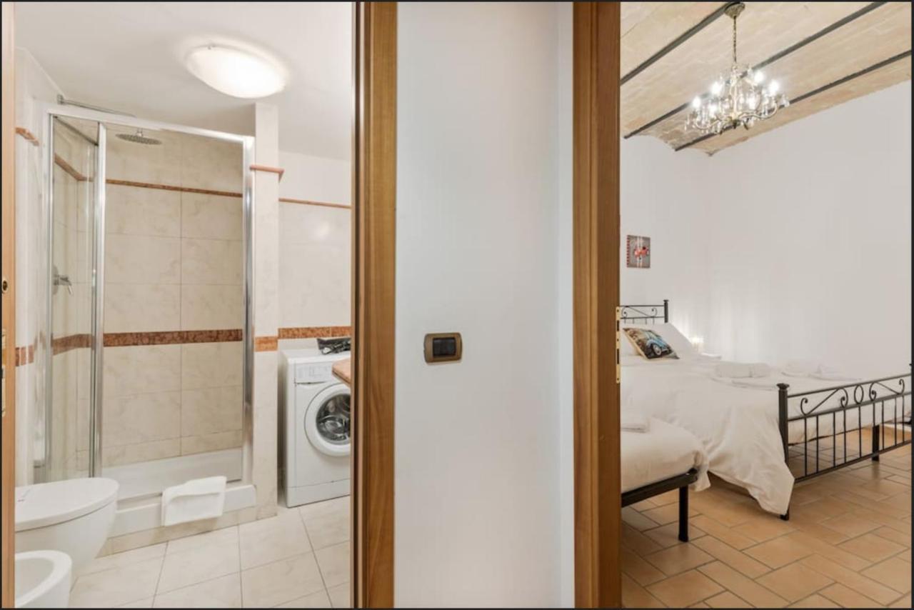 Roma Colosseum Apartment Luaran gambar