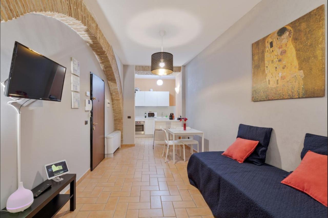 Roma Colosseum Apartment Luaran gambar
