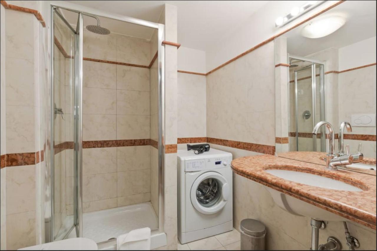 Roma Colosseum Apartment Luaran gambar